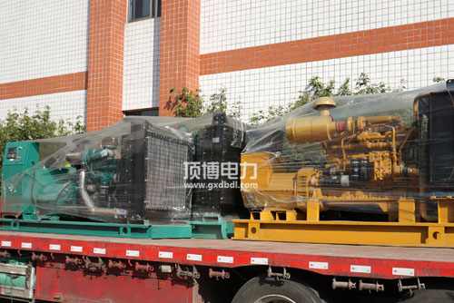 柴油发电机组蓄电池上白色粉末是什么？怎么产生的？